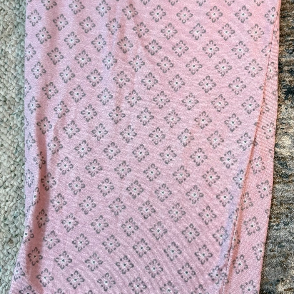Cuddl Duds Pink and Gray Pajama Set - Picture 13 of 15